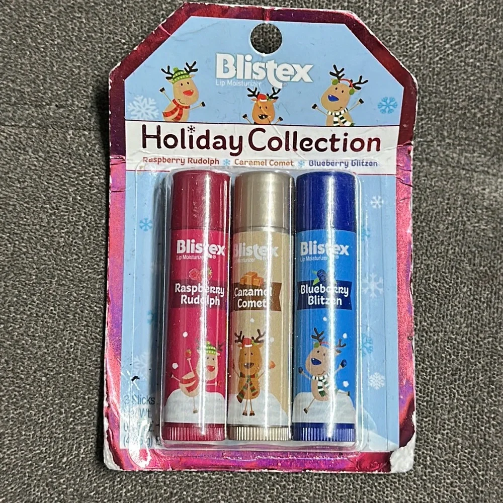 🦌🎄Christmas Holiday Flavors Lip Balms and Gloss 🎄🦌